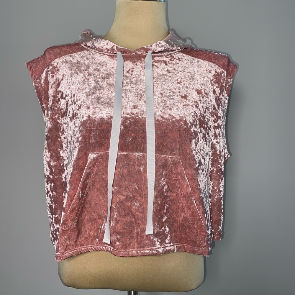 Forever 21 Velvet Muscle Tank w/ Hood!!!